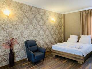 Отель Wald Hotel Lagodekhi Rooms Лагодехи Большой двухместный номер с 1 кроватью-1
