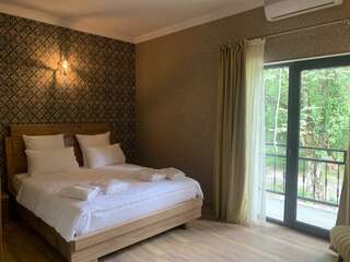 Отель Wald Hotel Lagodekhi Rooms Лагодехи Большой двухместный номер с 1 кроватью-5